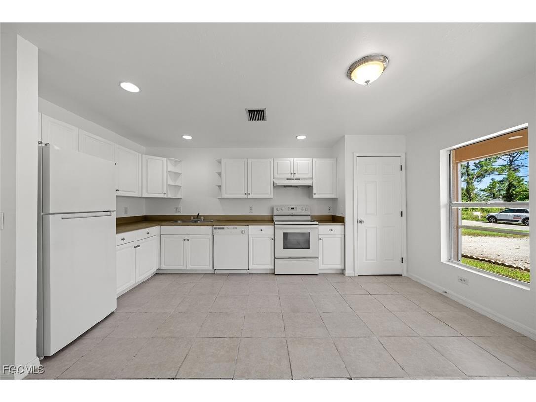 4735 30th Street SW Lehigh Acres FL 33973 2025008691 image20