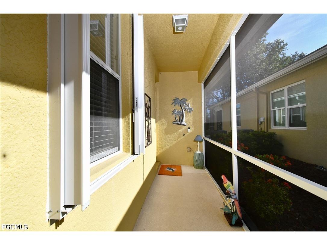 4736 Fairloop Run Lehigh Acres FL 33973 2026029580 image6