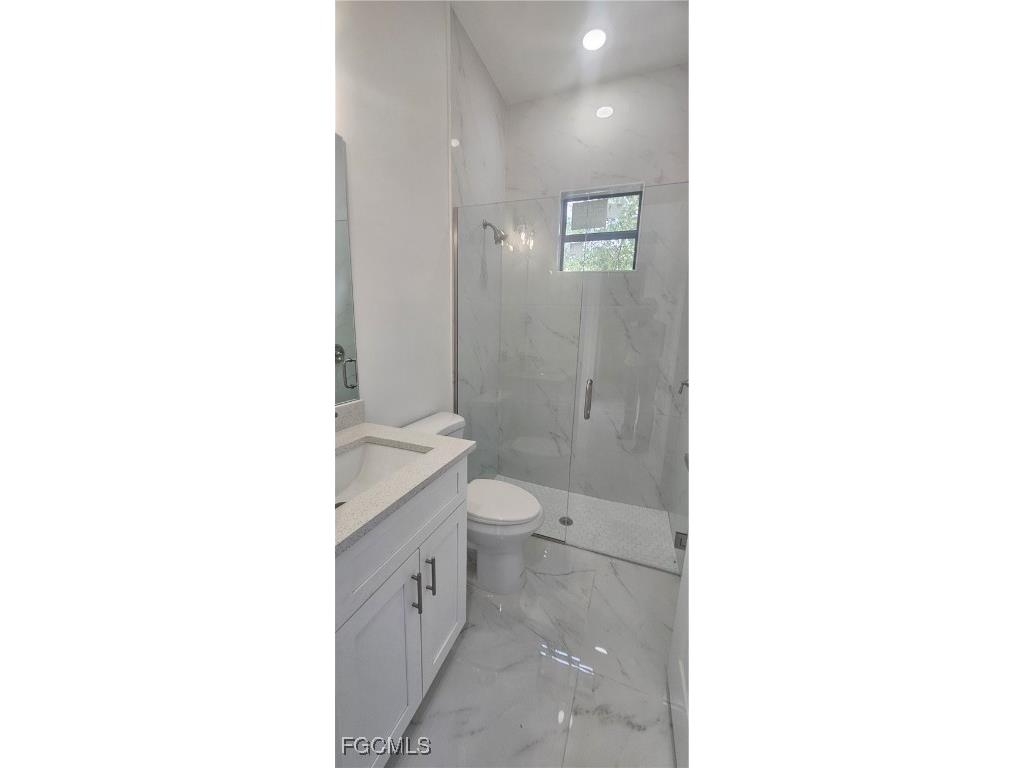 4737 14th Street SW Lehigh Acres FL 33973 2025011422 image8