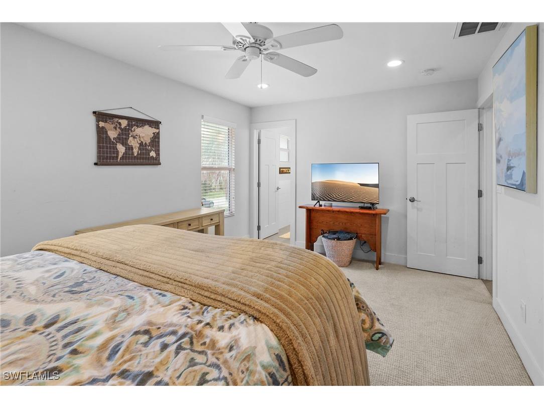 474 Lake Murex Circle Sanibel FL 33957 226000041 image16