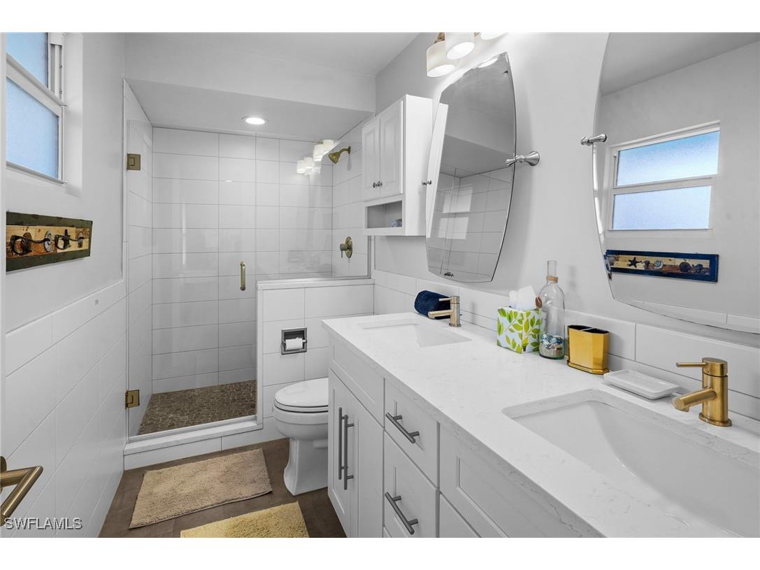 474 Lake Murex Circle Sanibel FL 33957 226000041 image17