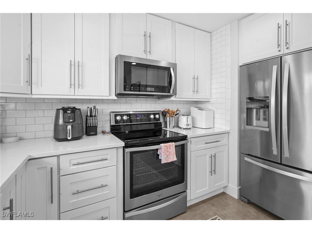 474 Lake Murex Circle Sanibel FL 33957 226000041 image29