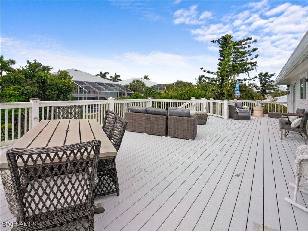 474 Lake Murex Circle Sanibel FL 33957 226000041 image4