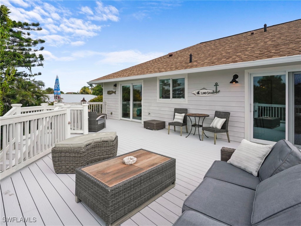 474 Lake Murex Circle Sanibel FL 33957 226000041 image5