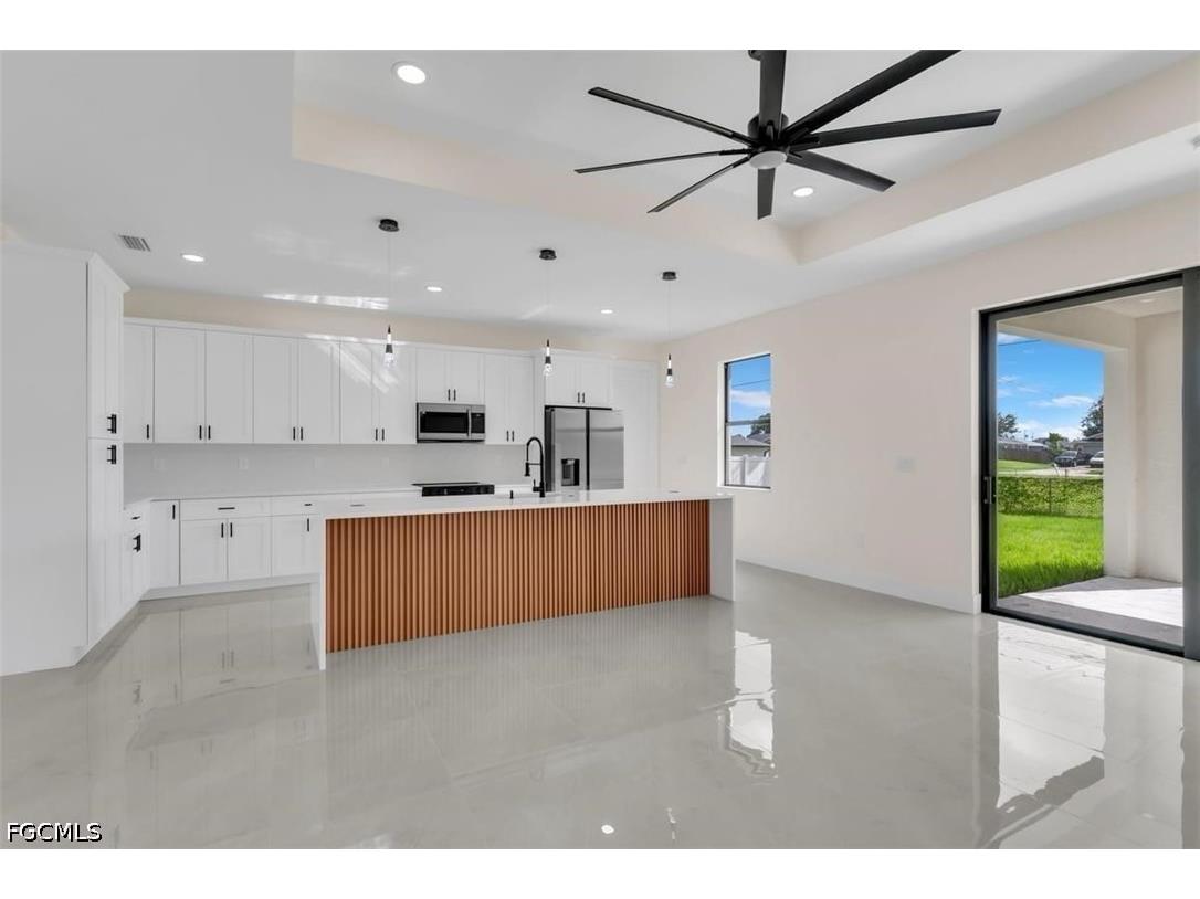 474 NE 2nd Place Cape Coral FL 33909 2026022031 image12