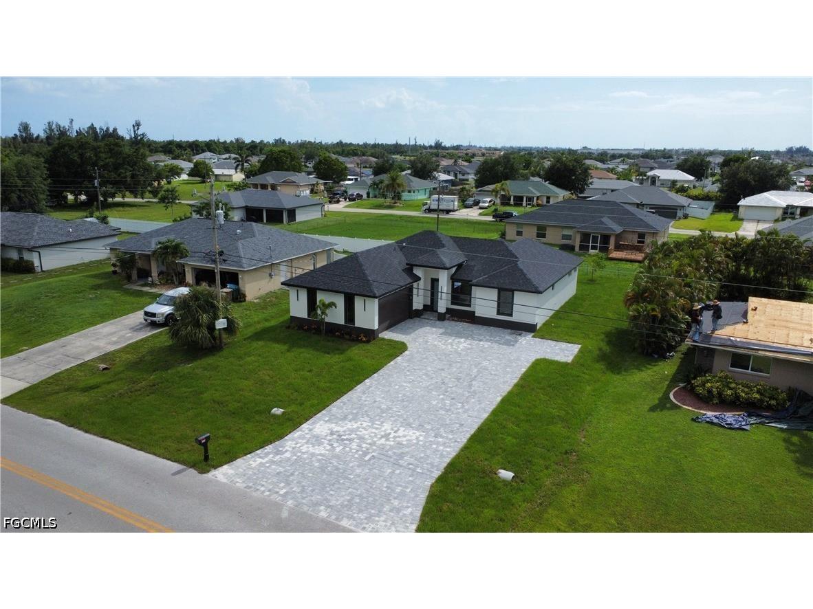 474 NE 2nd Place Cape Coral FL 33909 2026022031 image18