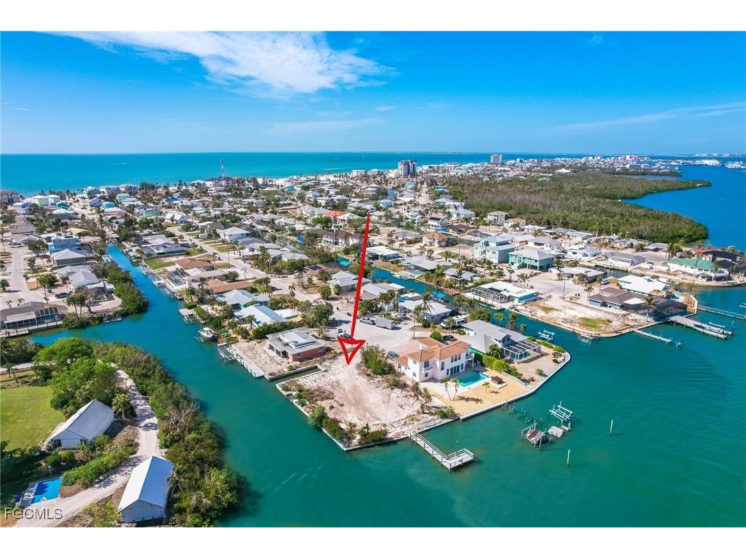 474 Washington Court Fort Myers Beach FL 33931 2025013029 image2