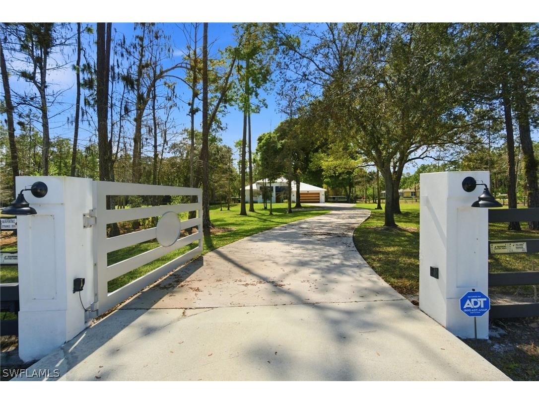 4740 5th Avenue SW Naples FL 34119 226008635 image4