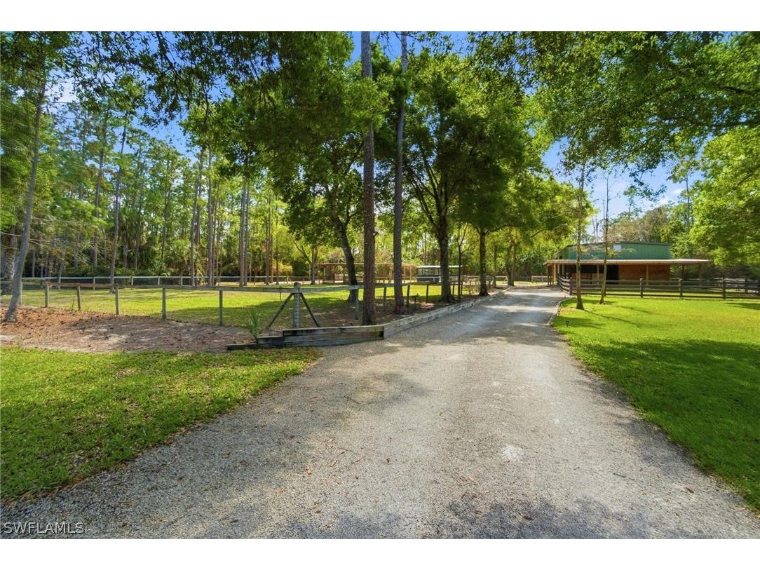 4740 5th Avenue SW Naples FL 34119 226008635 image46