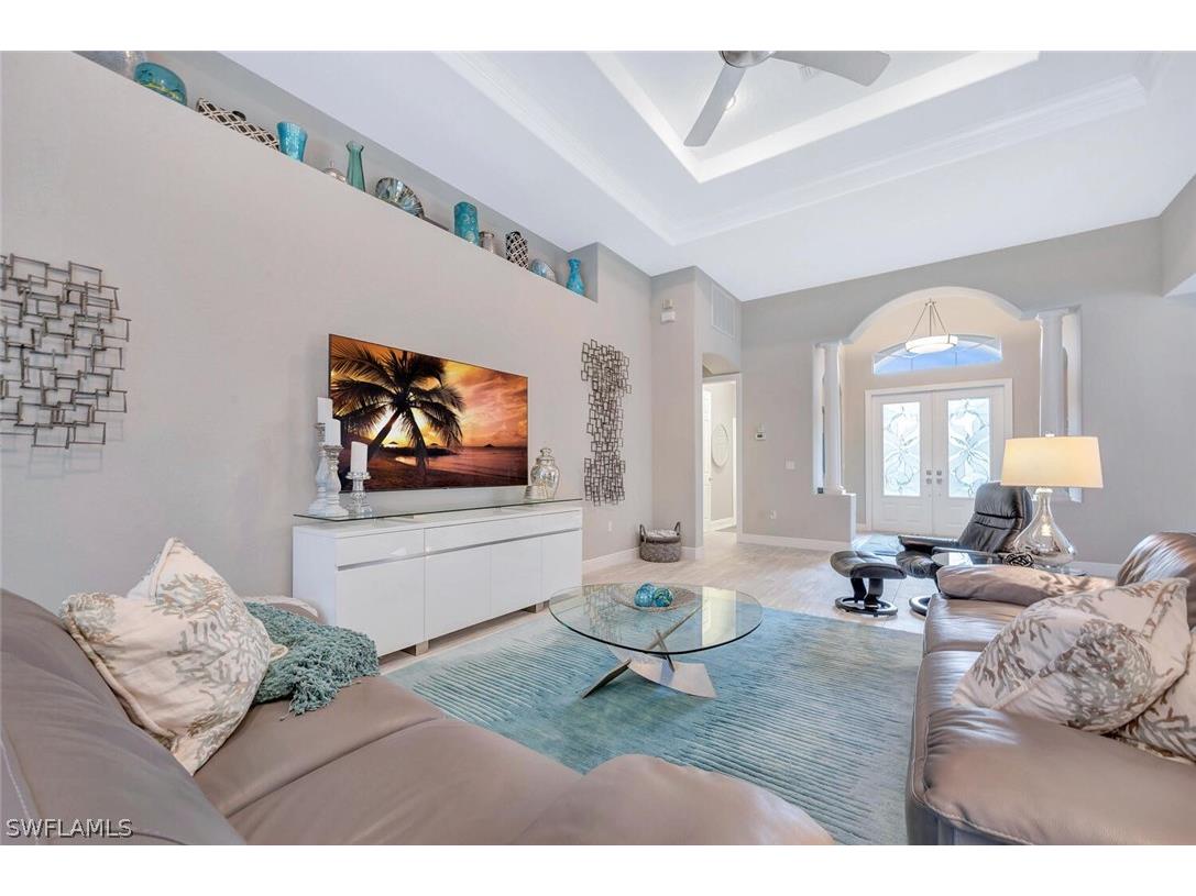 4740 Cerromar Drive Naples FL 34112 224052789 image1