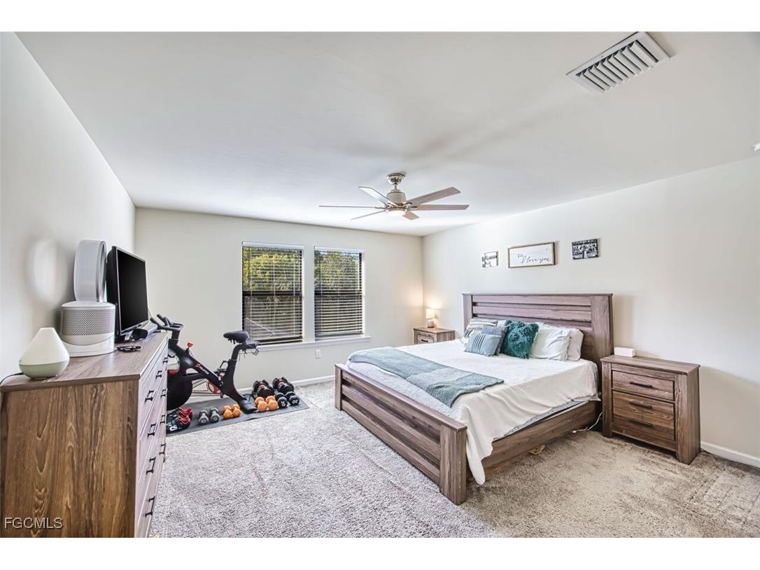 4740 Sea Eagle Court Fort Myers FL 33966 2026005603 image26