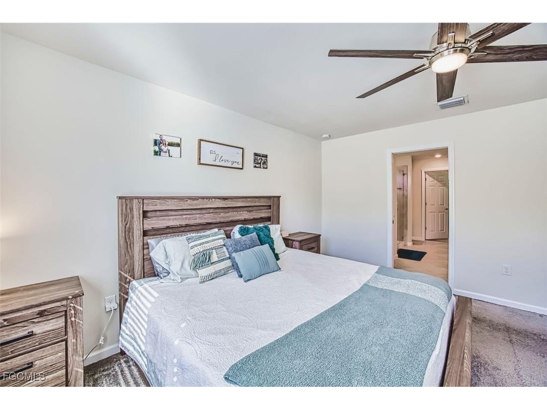 4740 Sea Eagle Court Fort Myers FL 33966 2026005603 image27