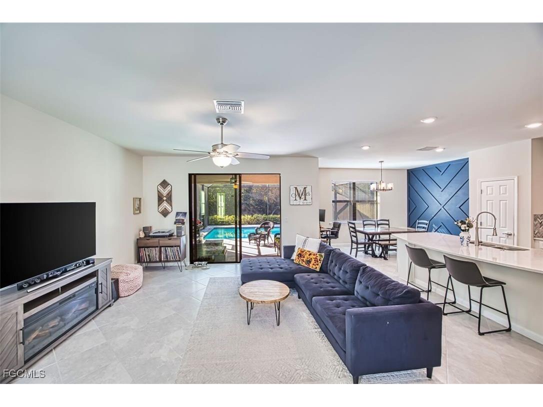 4740 Sea Eagle Court Fort Myers FL 33966 2026005603 image9