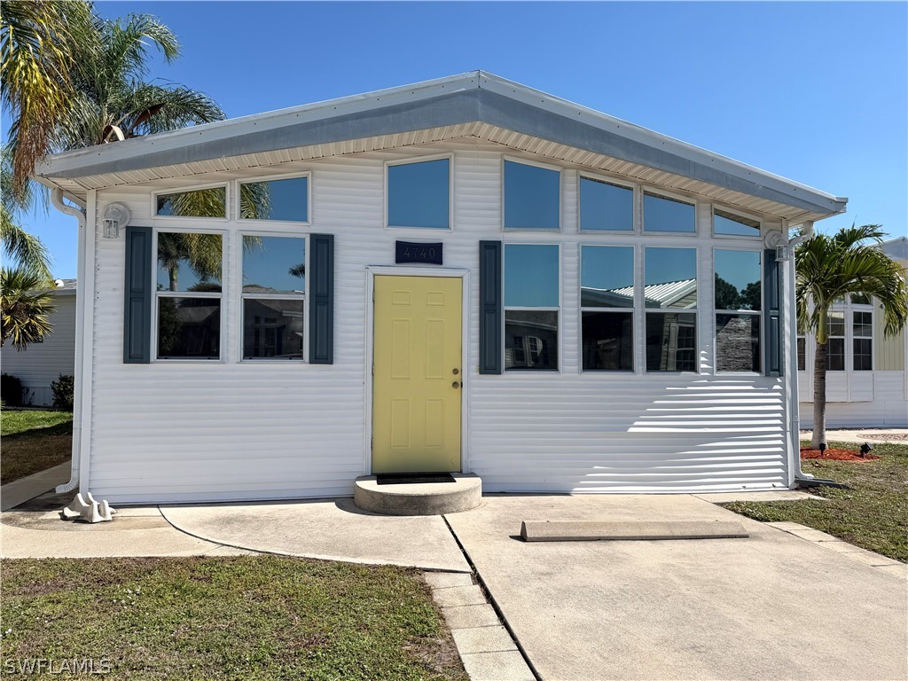 4740 Slash Pine Way W Estero FL 33928 226012408 image1