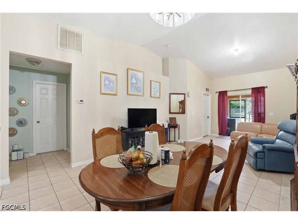 4741/4743 27th Street SW Lehigh Acres FL 33973 2026020461 image5