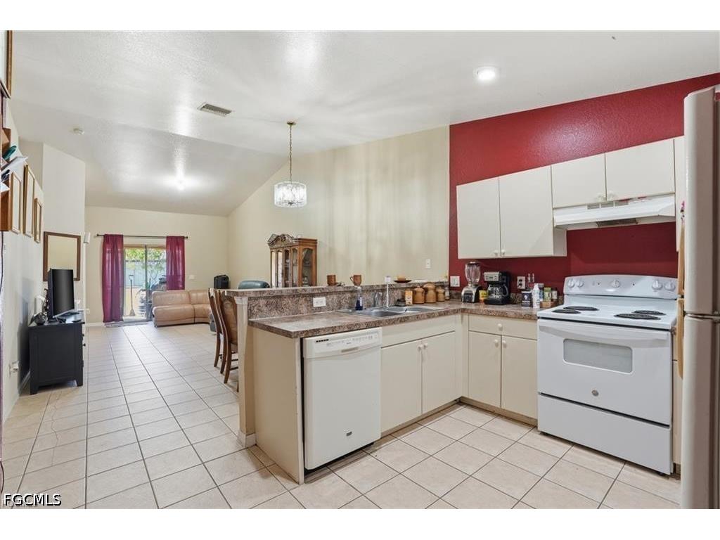 4741/4743 27th Street SW Lehigh Acres FL 33973 2026020461 image8