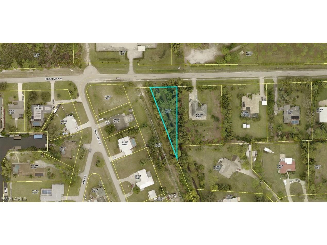 4741 Broadway Avenue W Estero FL 33928 221082044 image1