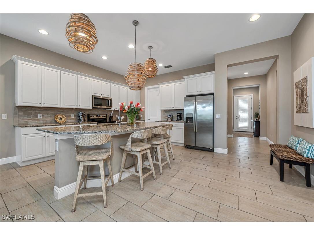 4741 Formosa Drive Naples FL 34119 223001199 image1