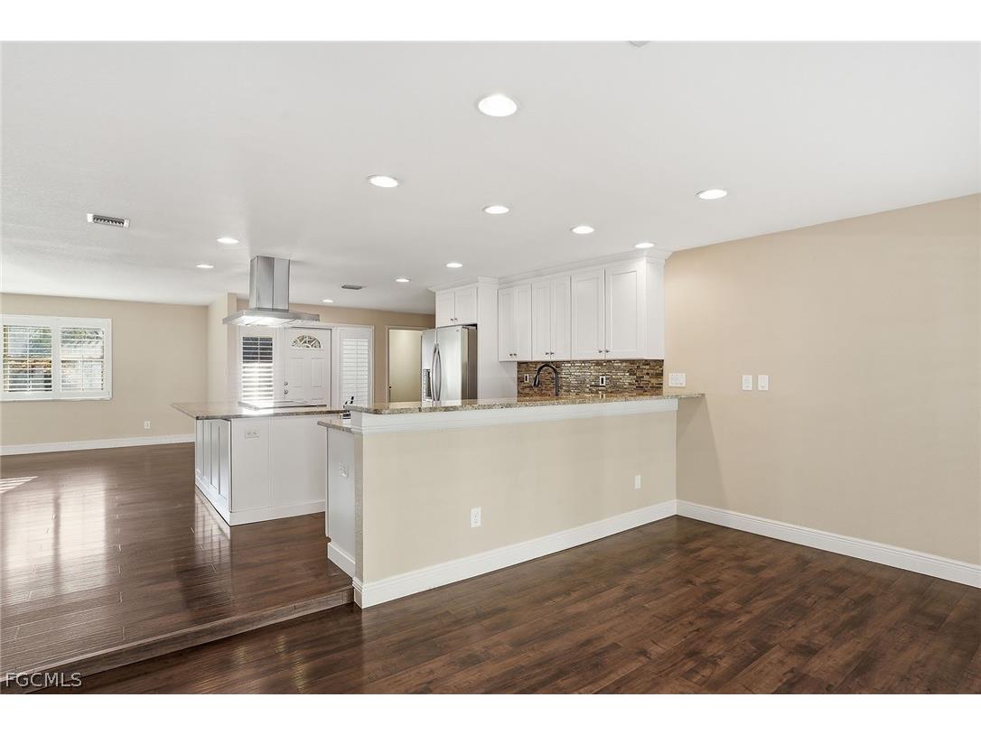 4742 Santa Del Rae Avenue Fort Myers FL 33901 2026013564 image13