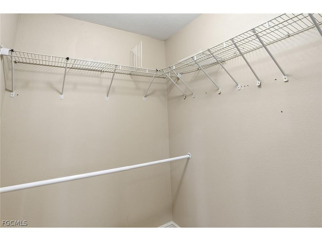 4742 Santa Del Rae Avenue Fort Myers FL 33901 2026013564 image22