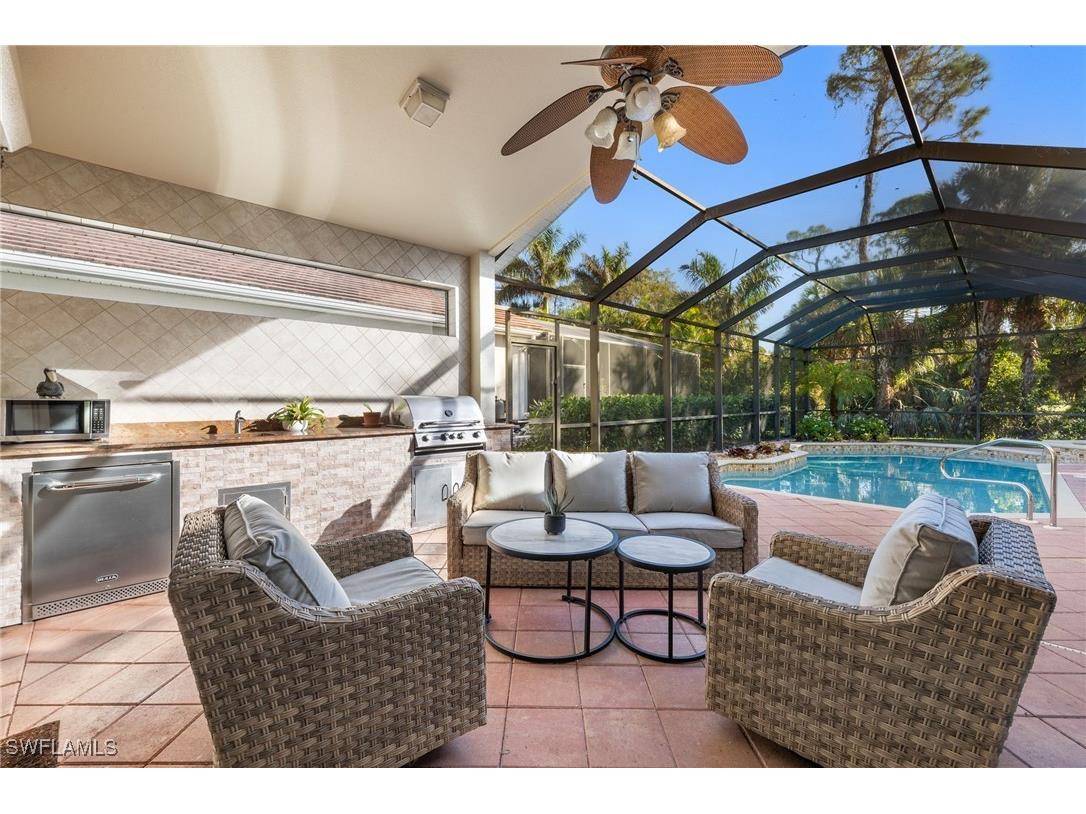 4744 Cerromar Drive Naples FL 34112 224089210 image1