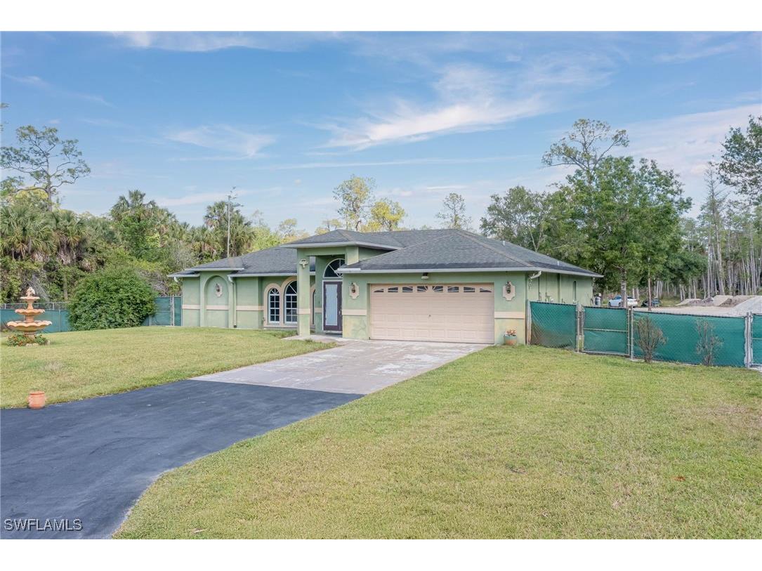 4745 26th Avenue SE Naples FL 34117 225035820 image1