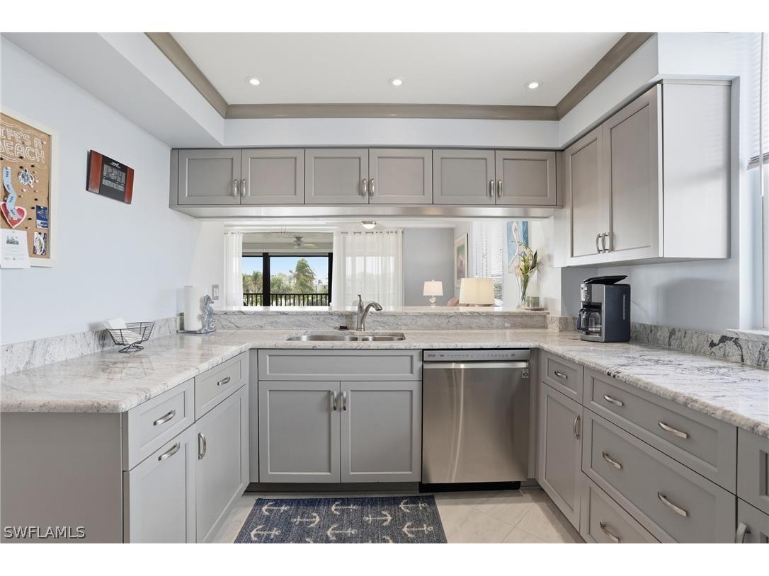 4745 Estero Boulevard #204 Fort Myers Beach FL 33931 226009902 image21