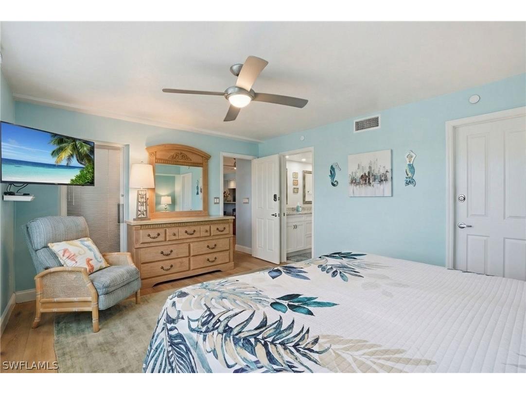 4745 Estero Boulevard #204 Fort Myers Beach FL 33931 226009902 image25