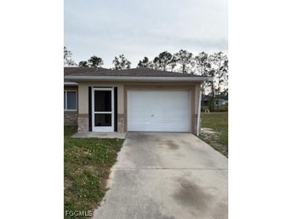 4747 28th Street SW Lehigh Acres FL 33973 2025010964 image1