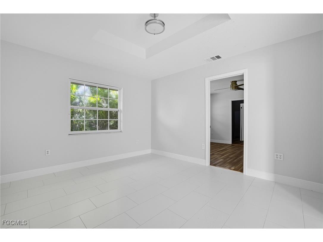 4747 Mcgregor Boulevard Fort Myers FL 33901 2025012768 image10
