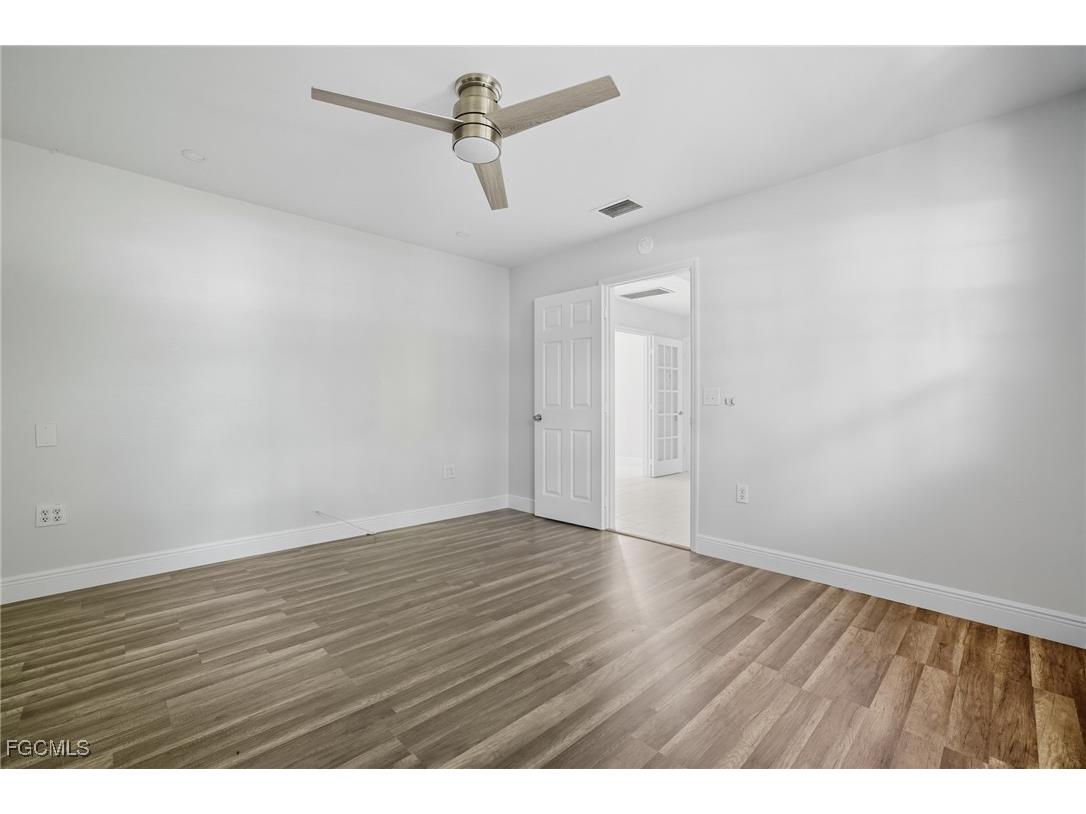 4747 Mcgregor Boulevard Fort Myers FL 33901 2025012768 image15