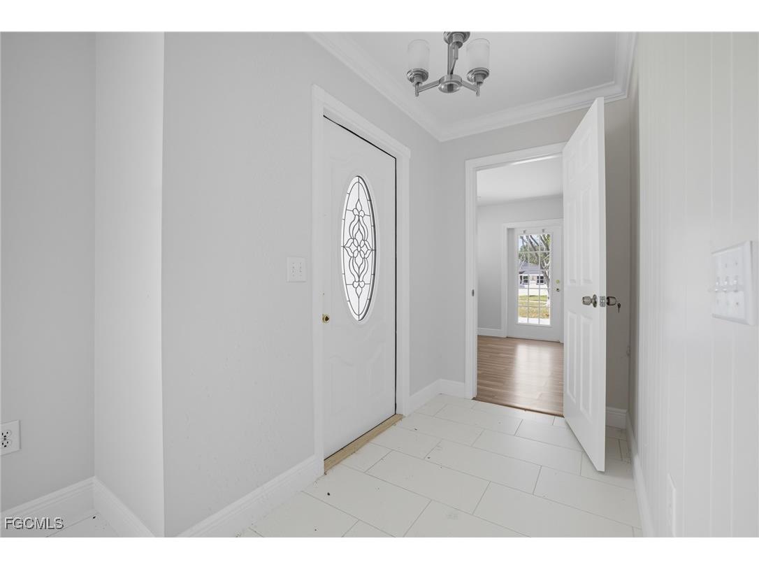 4747 Mcgregor Boulevard Fort Myers FL 33901 2025012768 image2