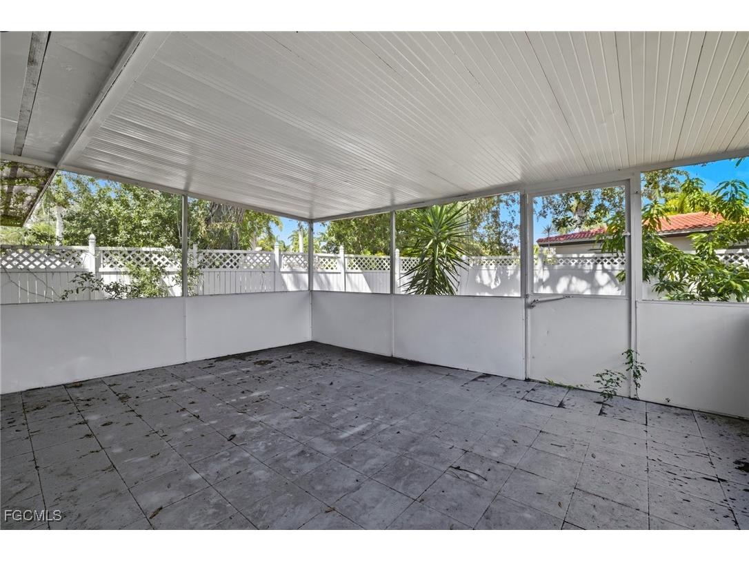 4747 Mcgregor Boulevard Fort Myers FL 33901 2025012768 image34