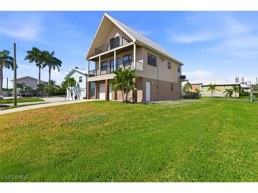 4748 Jackfish Street Bonita Springs FL 34134 225078762 image2