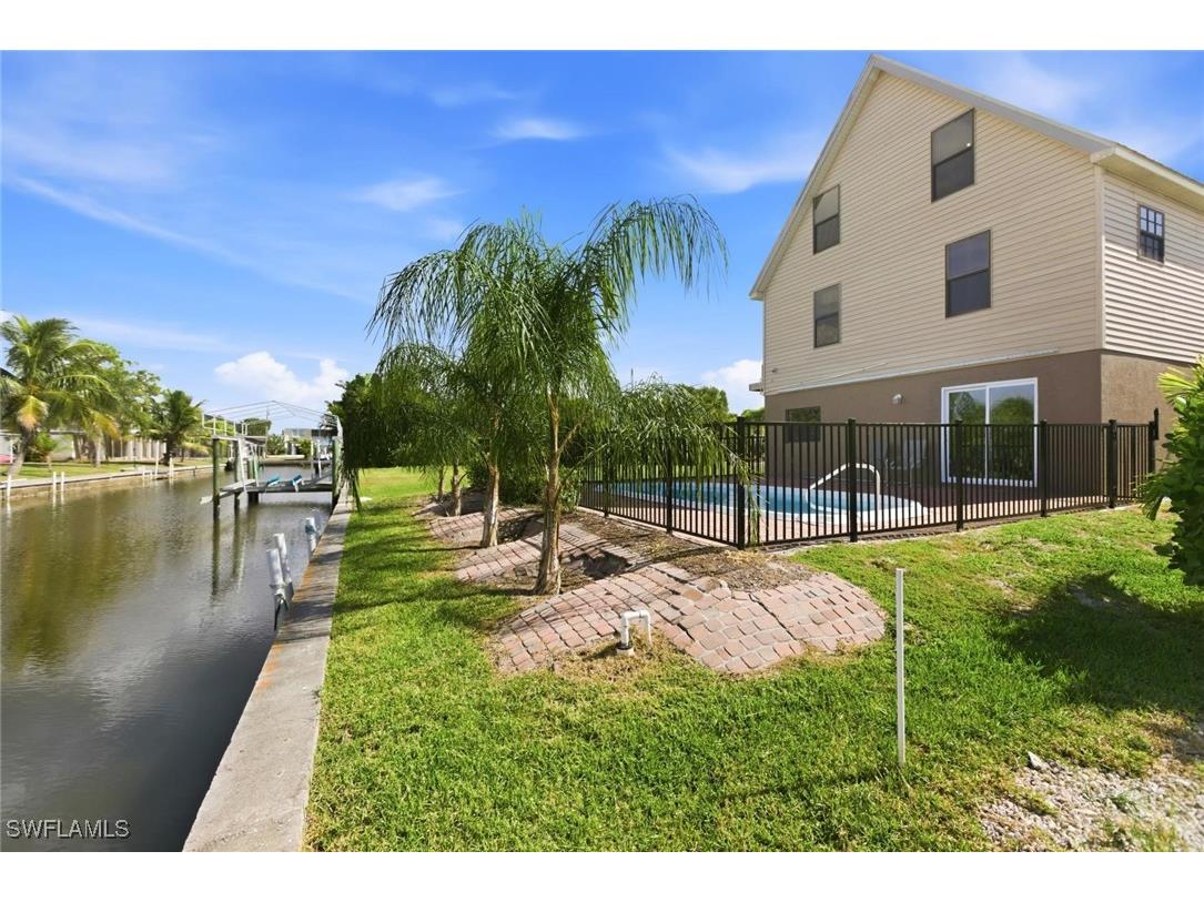 4748 Jackfish Street Bonita Springs FL 34134 225078762 image7