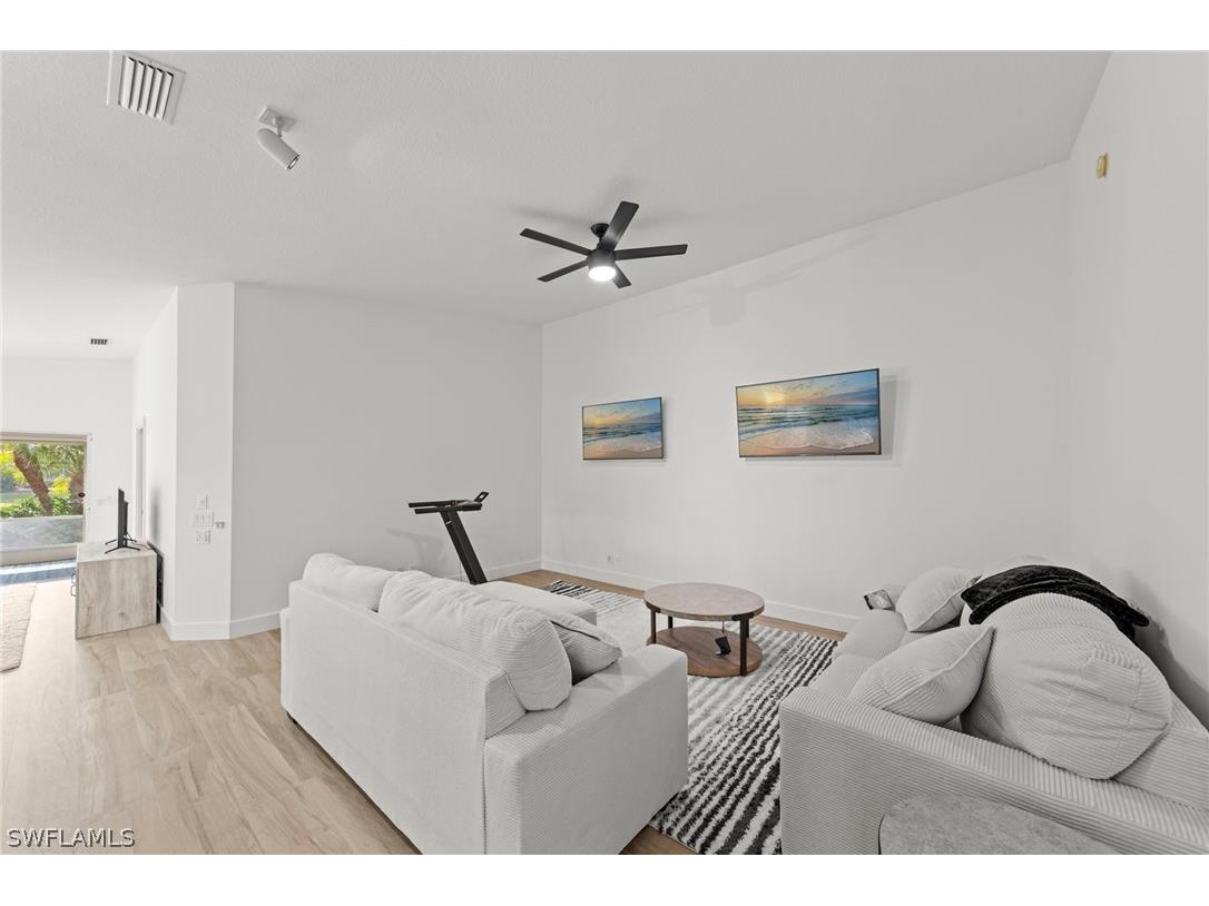 4748 San Carlo Court Naples FL 34109 226011645 image8