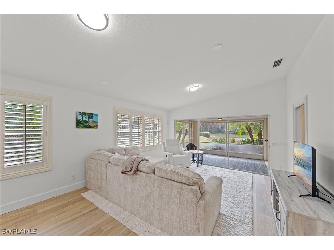 4748 San Carlo Court Naples FL 34109 226011645 image9