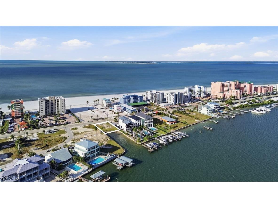 475 Estero Boulevard Fort Myers Beach FL 33931 2025015697 image2