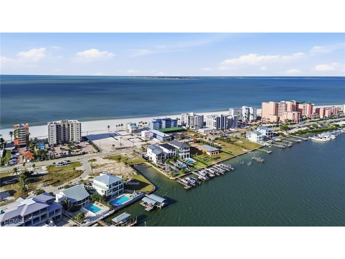 475 Estero Boulevard Fort Myers Beach FL 33931 2025015697 image9