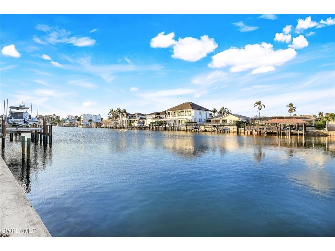 475 Seabee Avenue Naples FL 34108 224094878 image1