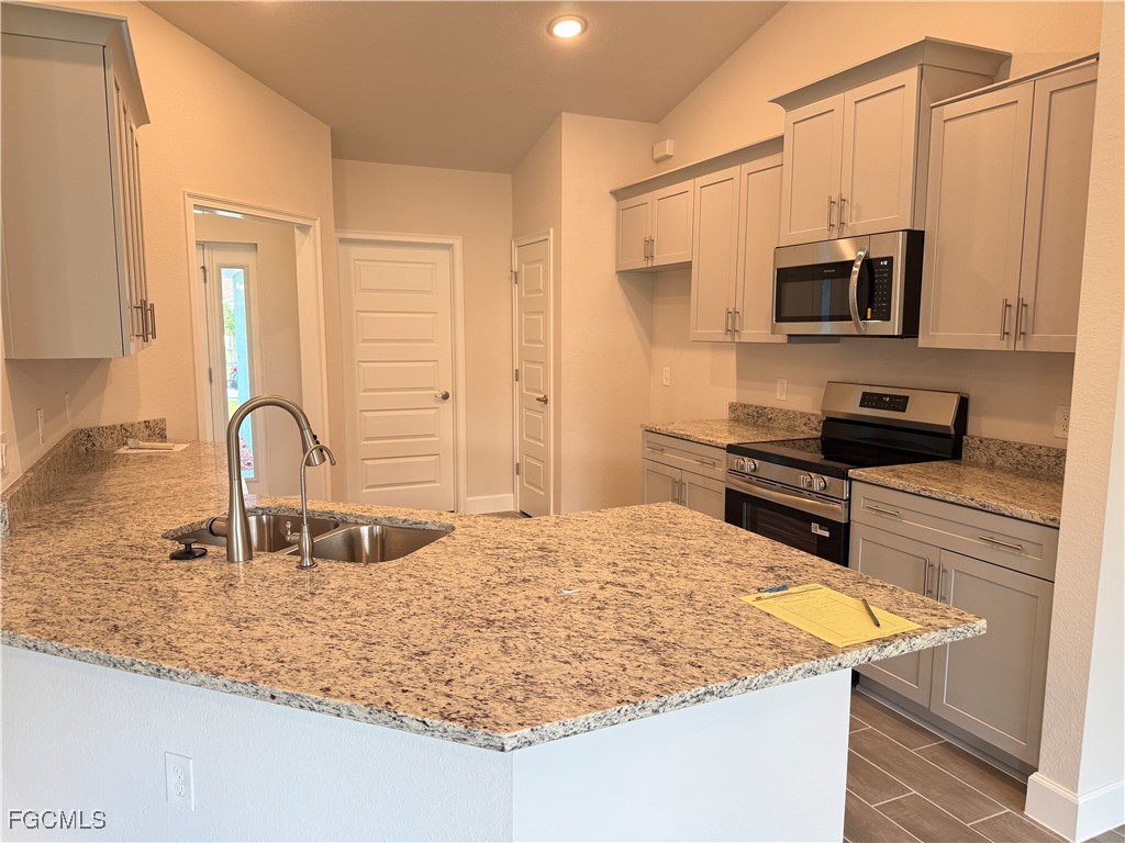 475 Westdale Avenue Lehigh Acres FL 33972 225021193 image8