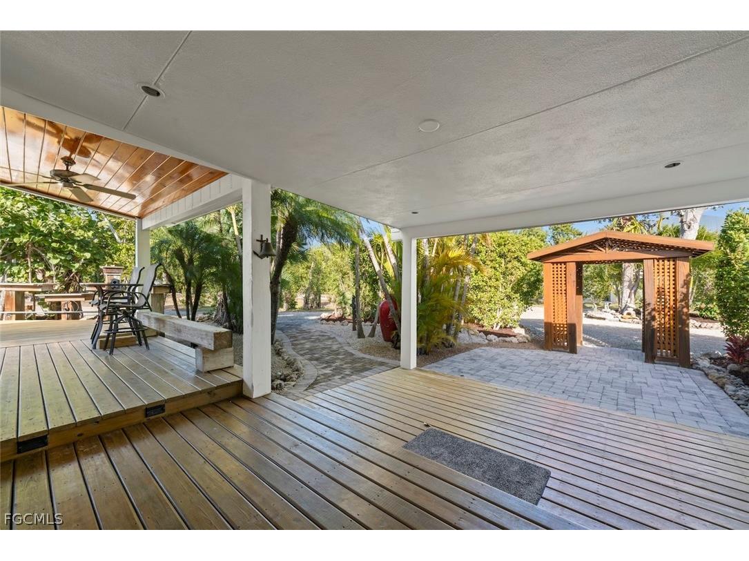  Sanibel FL 33957 2026006933 image32