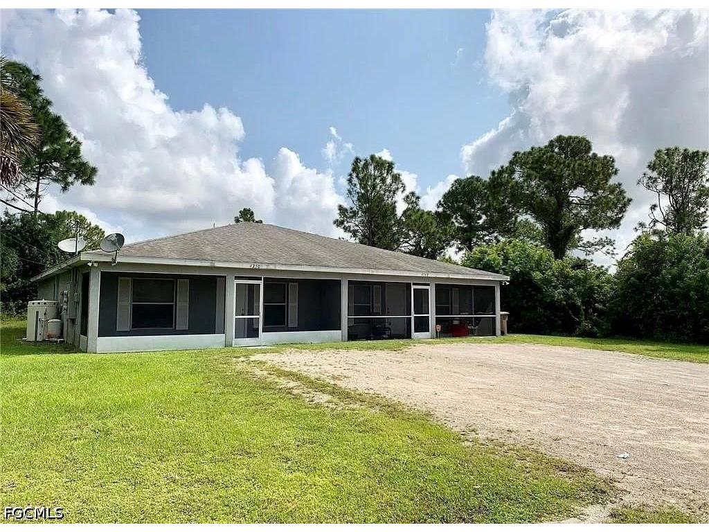 4750 28th Street SW Lehigh Acres FL 33973 2026023587 image1
