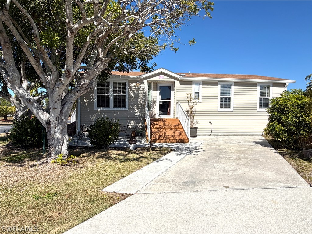 4750 Lantern Lane W Estero FL 33928 226006303 image4