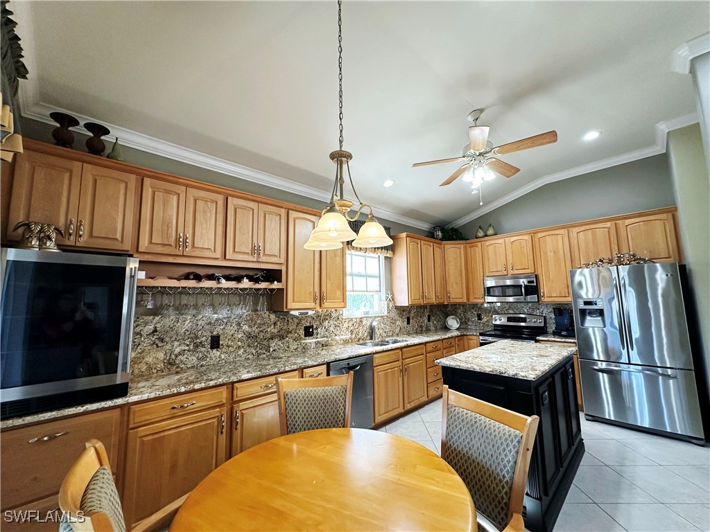 4750 Shinnecock Hills Court #5 Naples FL 34112 225080614 image10