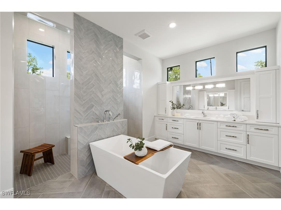 4751 1st Avenue SW Naples FL 34119 225065568 image24