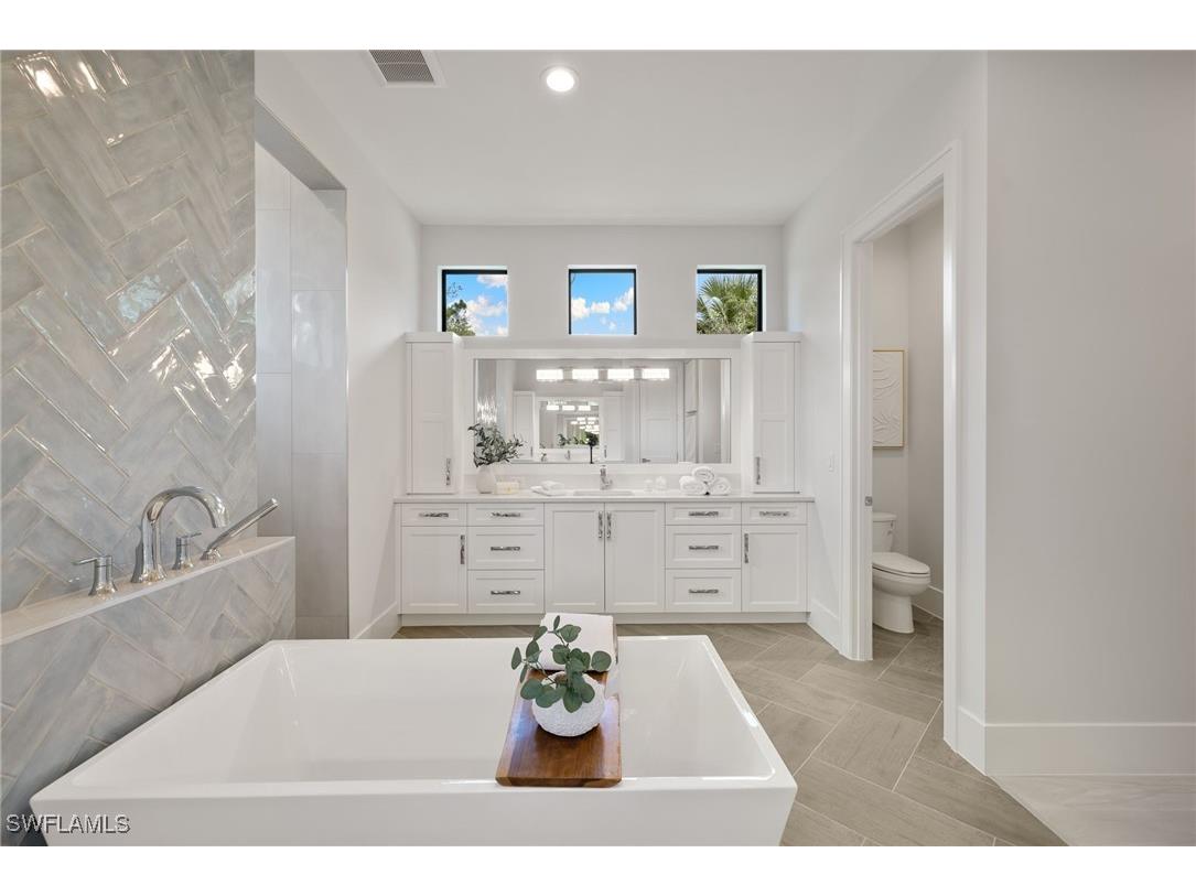 4751 1st Avenue SW Naples FL 34119 225065568 image25