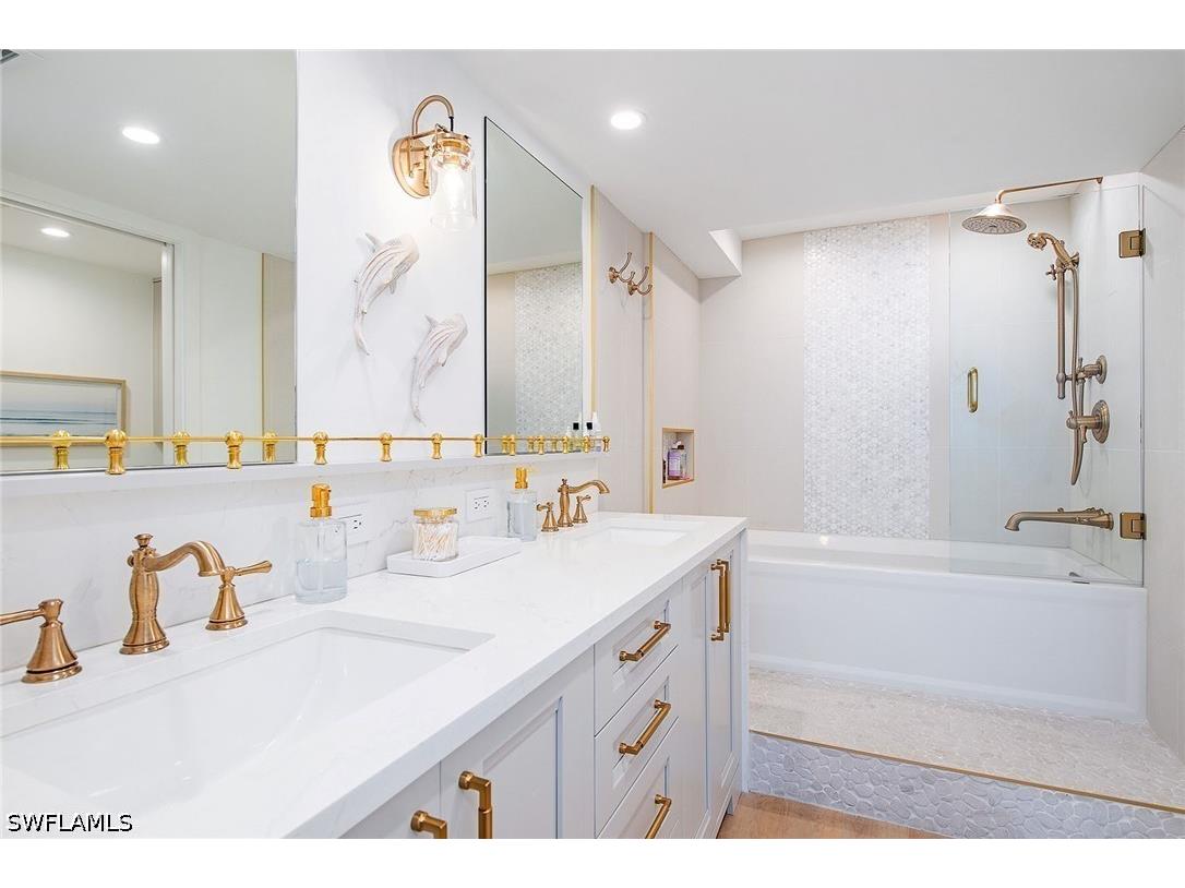 4751 Gulf Shore Boulevard N #1204 Naples FL 34103 226019601 image13