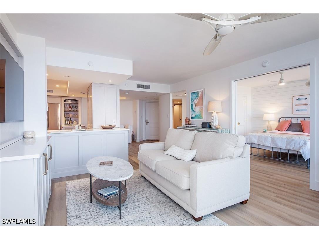 4751 Gulf Shore Boulevard N #1204 Naples FL 34103 226019601 image5