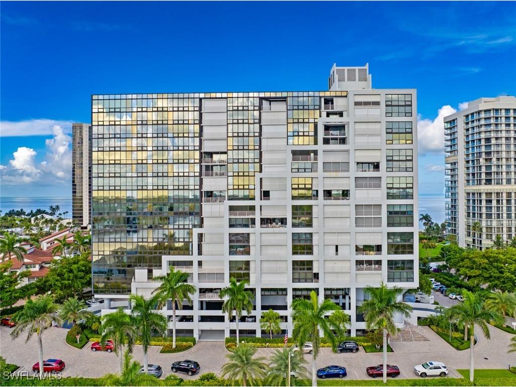 4751 Gulf Shore Boulevard N #1406 Naples FL 34103 225065064 image2